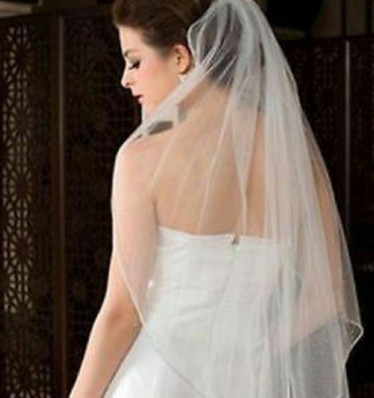 🌷 New  Wedding Veil with Beautiful Rhinestones - Picture 5 of 6